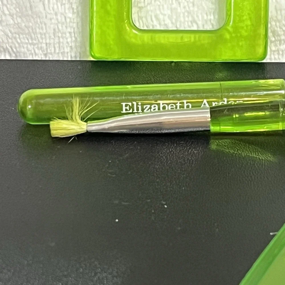 Elizabeth Arden elizabeth arden